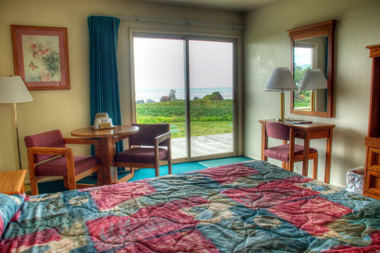Crescent Beach Motel Crescent City Extérieur photo
