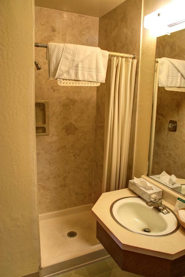 Crescent Beach Motel Crescent City Chambre photo